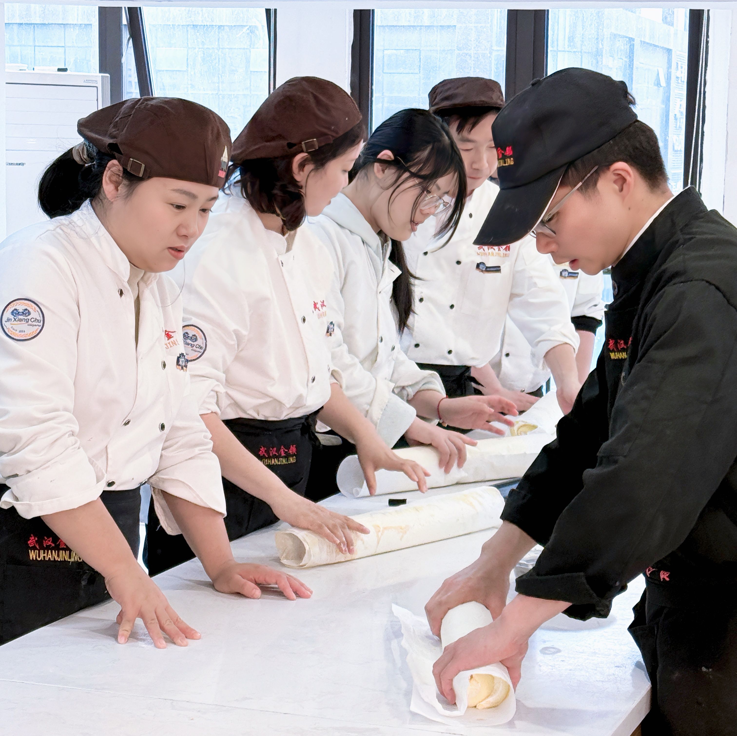 烘焙培训 学做蛋糕 哪里学蛋糕好 烘焙培训 学做蛋糕 哪里学蛋糕好