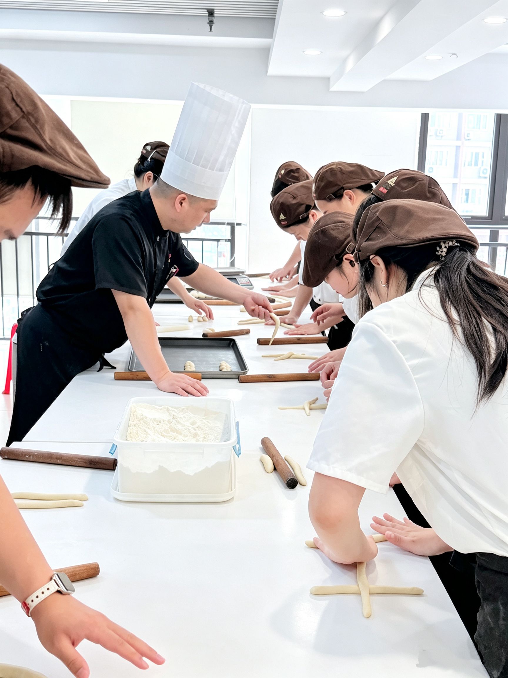 武汉蛋糕培训 烘焙培训 学做蛋糕 武汉蛋糕培训 烘焙培训 学做蛋糕